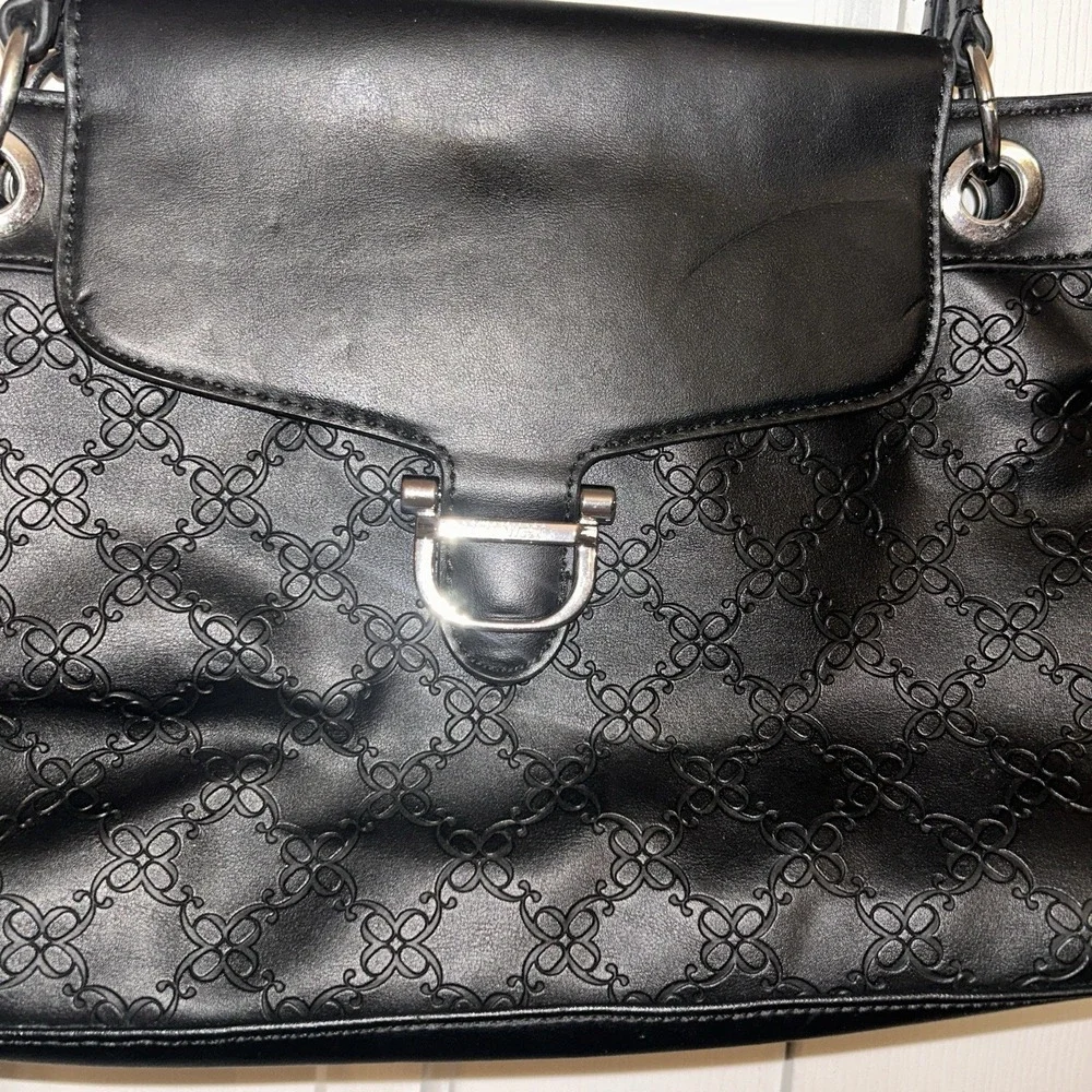 Nine West Leisha‎ Black Purse Double Strap Silver Medium Embossed